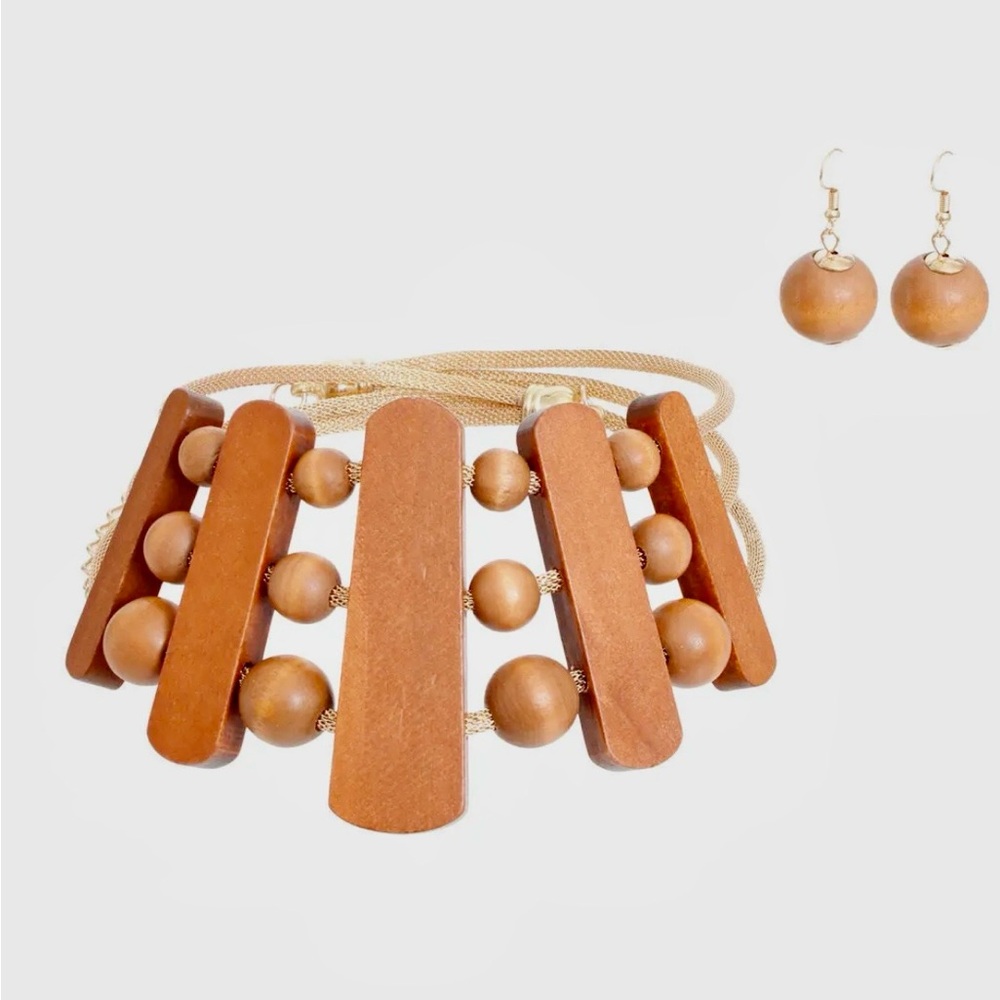Natural Wood Beaded Jewelry Set